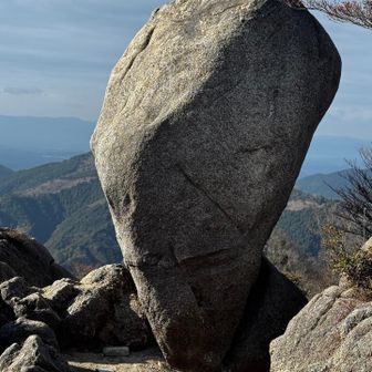 仙の岩🪨
到着
仙ヶ岳東峰かな！