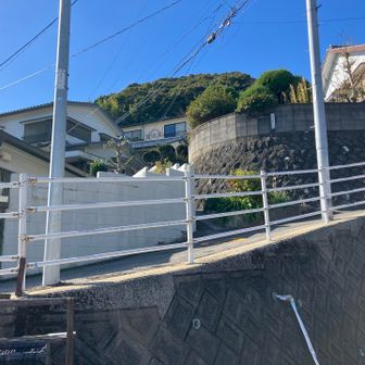 6座目、愛宕山。
登山口へは住宅街の路地を抜けていきます。迷路のようになっていて少々迷いました。