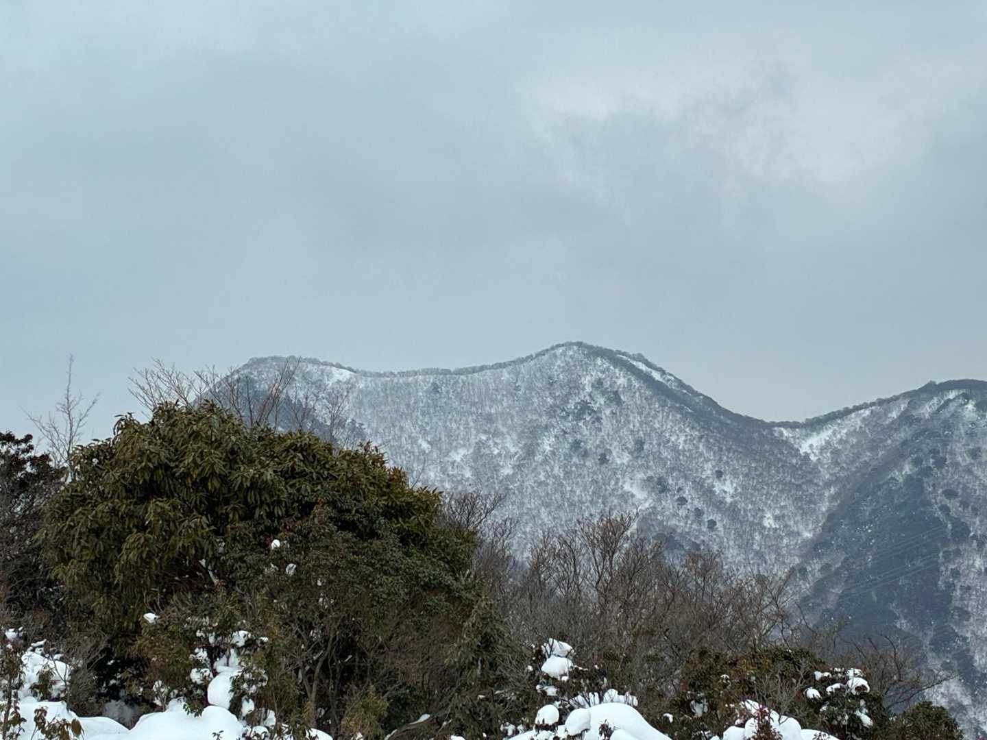 三国岳