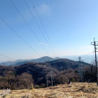 東側

これから向かう縦走路方面✨