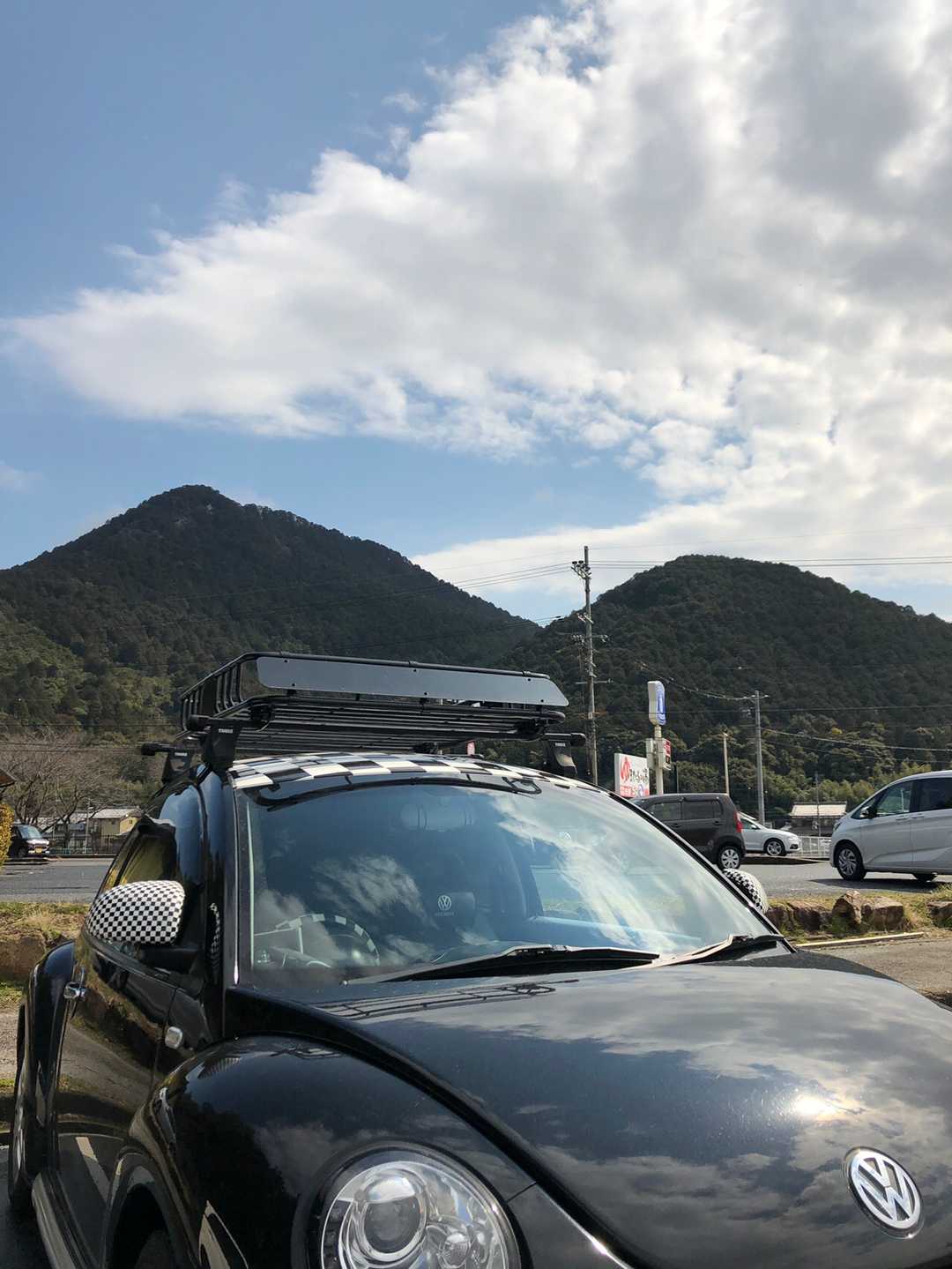 滋賀県国道8号沿いから見える富士山!?三上山 / takekunさんの三上山