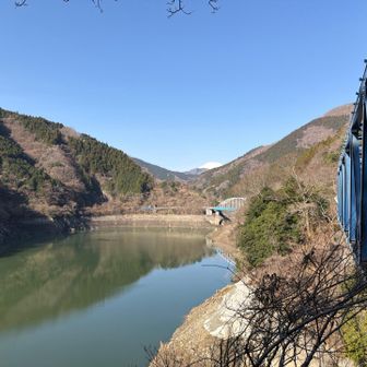 丹沢湖だいぶ水が少ない！