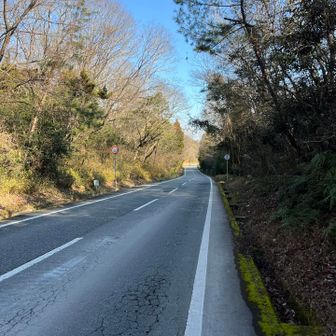 ロードを歩いて小野町駅に向かいます