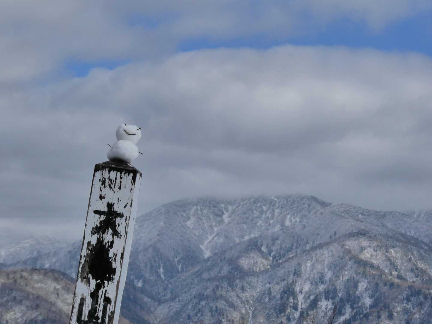 剱岳、大日岳、立山、全部天辺見えてない😂