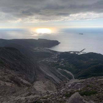 まだ２時半なのに夕焼けみたい