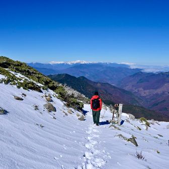 北アルプスも真っ白