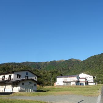 マキノ高原は、冬はスキー、夏はキャンプ場でしたが、今はグラウンドゴルフ場が作られていました。