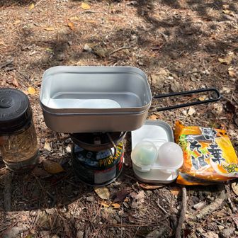 鳥の子山で味噌ラーメンの昼食。