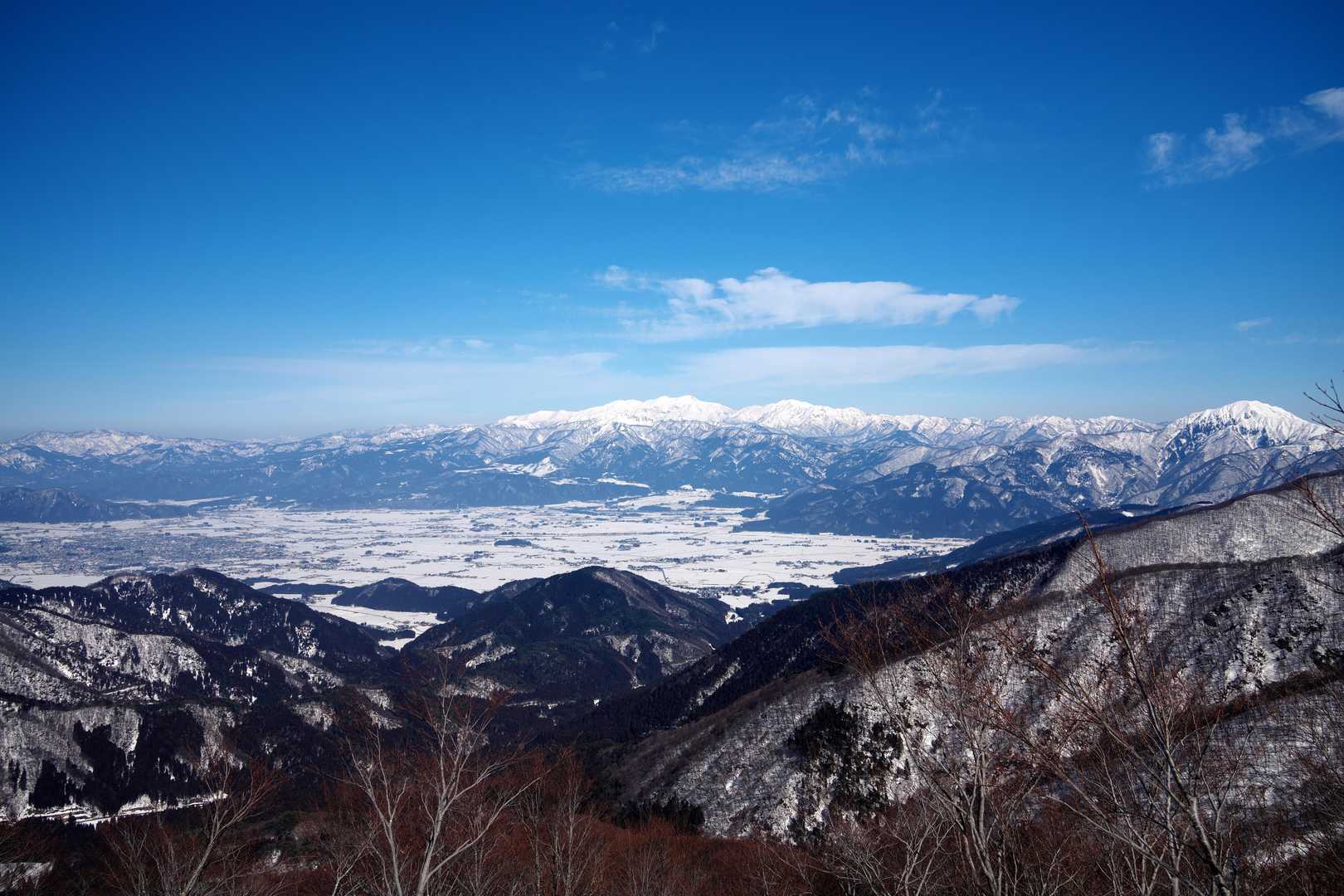 前山からの白山見納め。