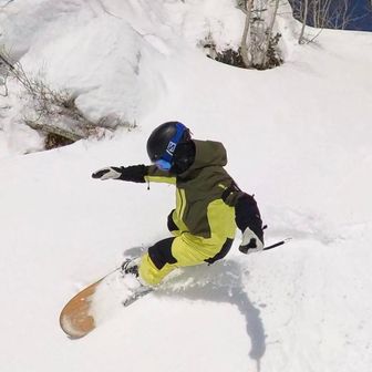 ダビデ  サットン