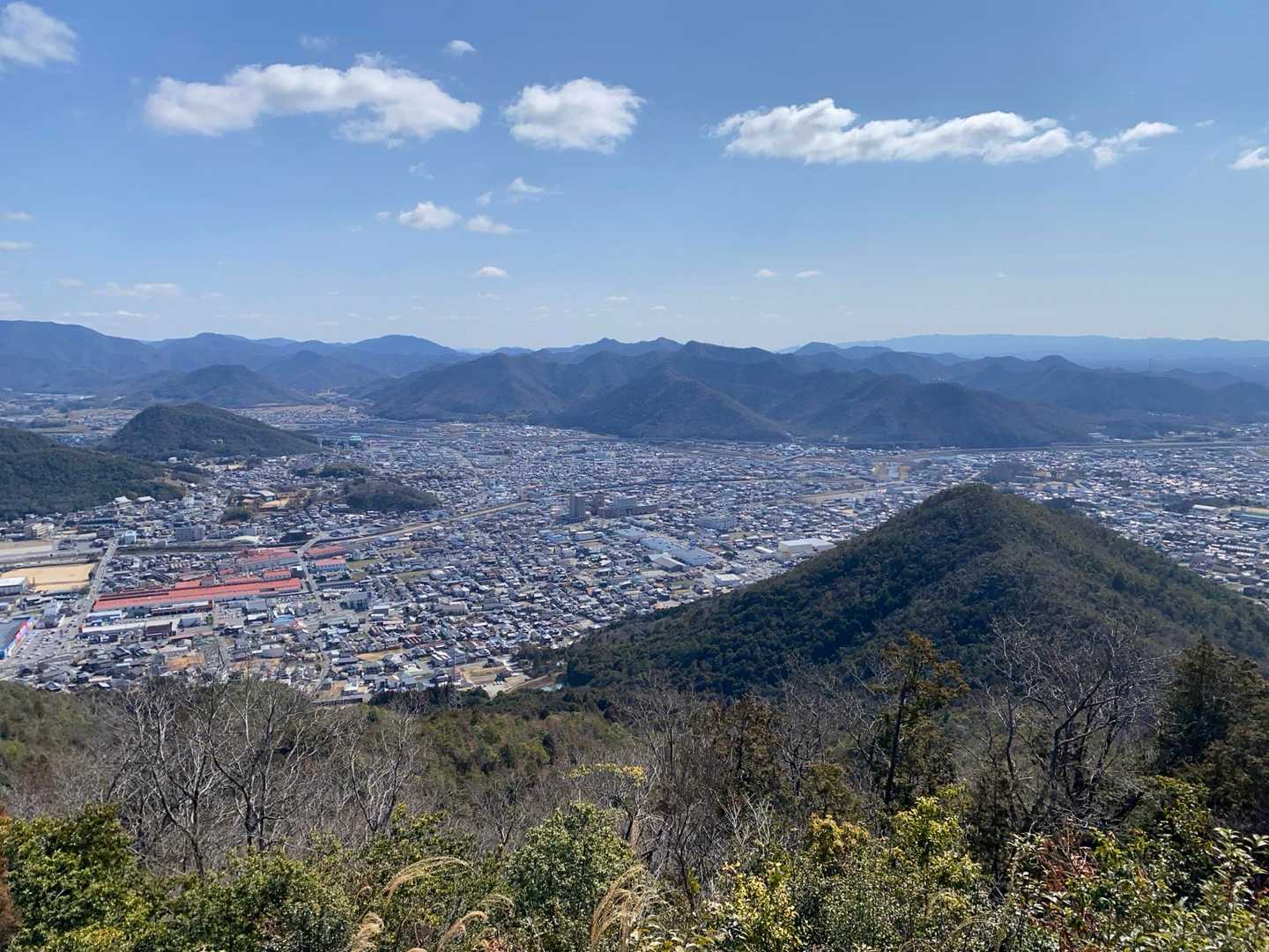 山頂に到着しましたよ🎶
いい天気です☀️☀️☀️🥰