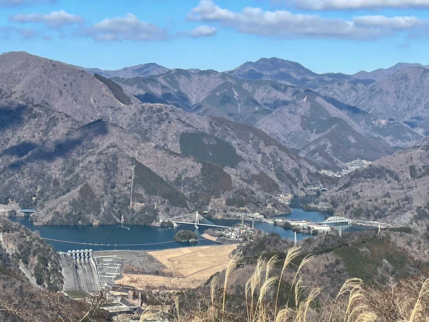 丹沢湖