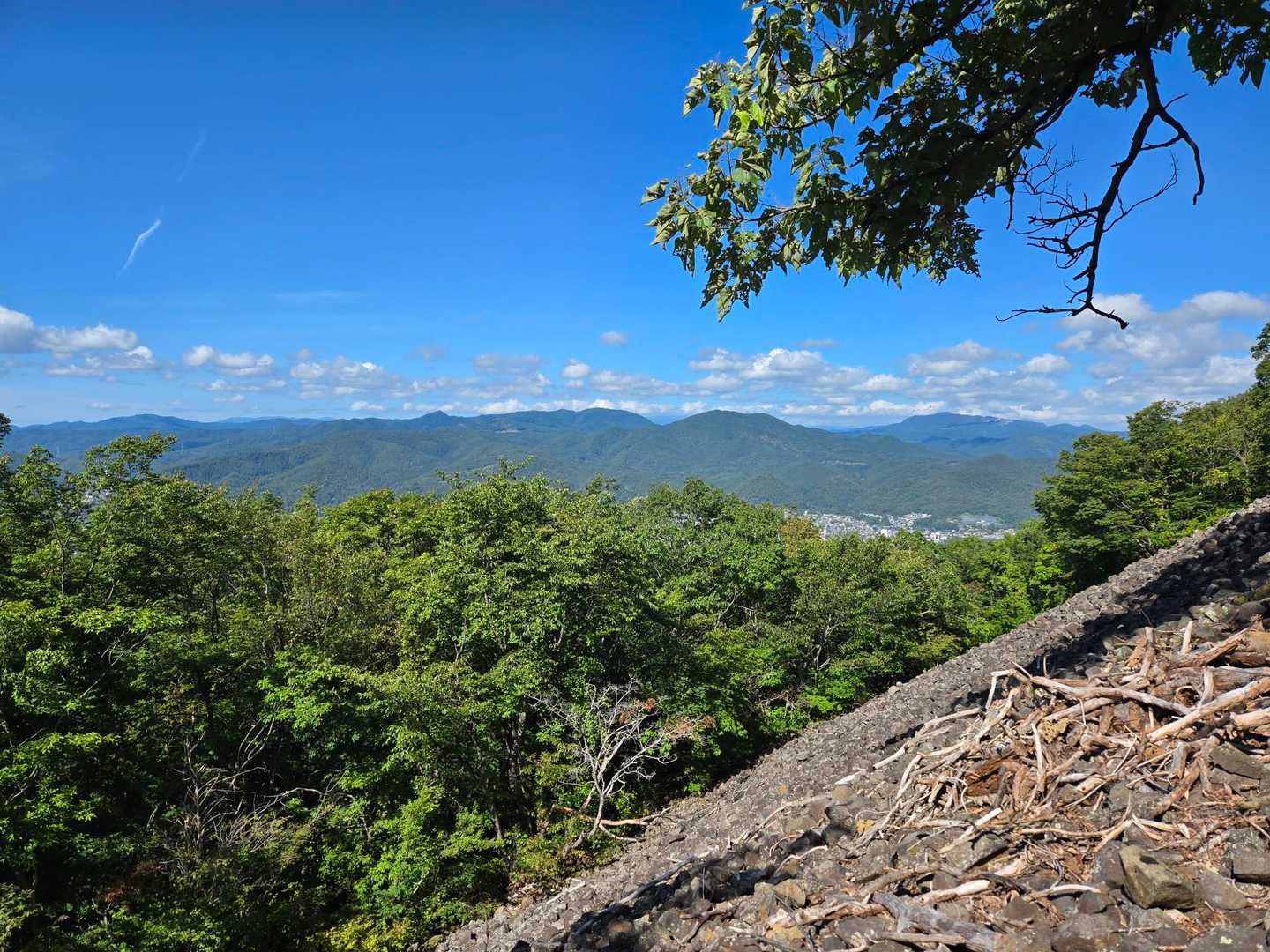 三吉山-葉山 周回コースの写真