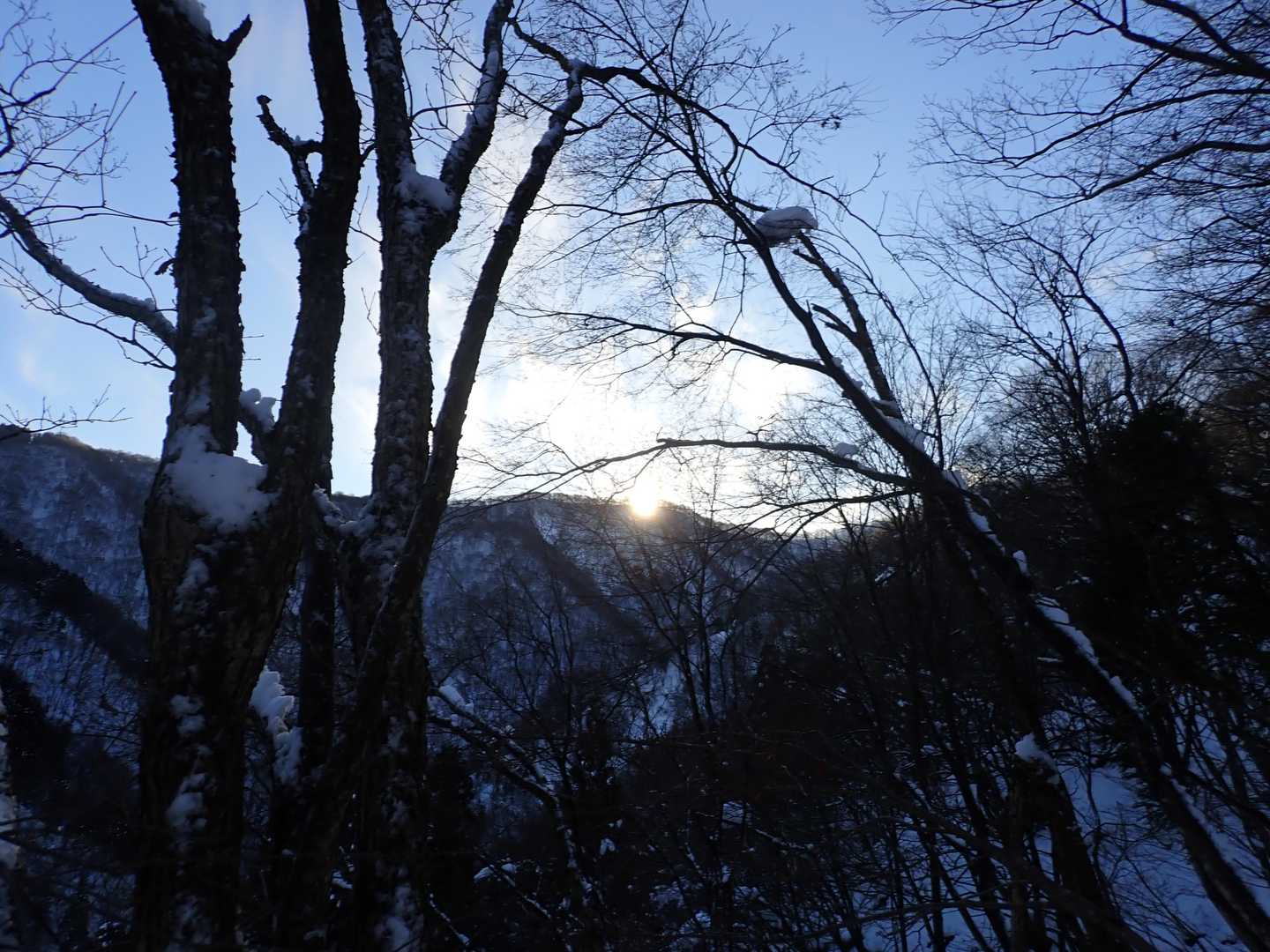 朝日がやっと🌄
