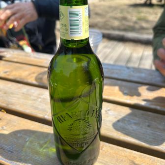 あかんこれ美味しいやつ！
何故か一本しかないから仲良くわけわけしたよ