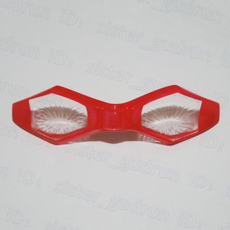 セブン(旧名ケン)