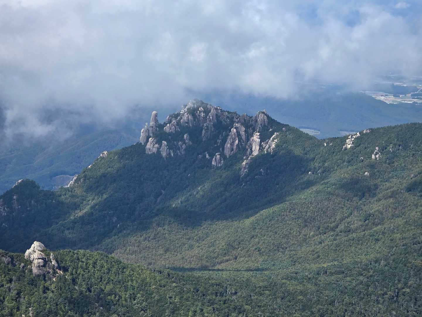 大弛峠-朝日峠-朝日岳-金峰山-北奥千丈岳 周回コースの写真
