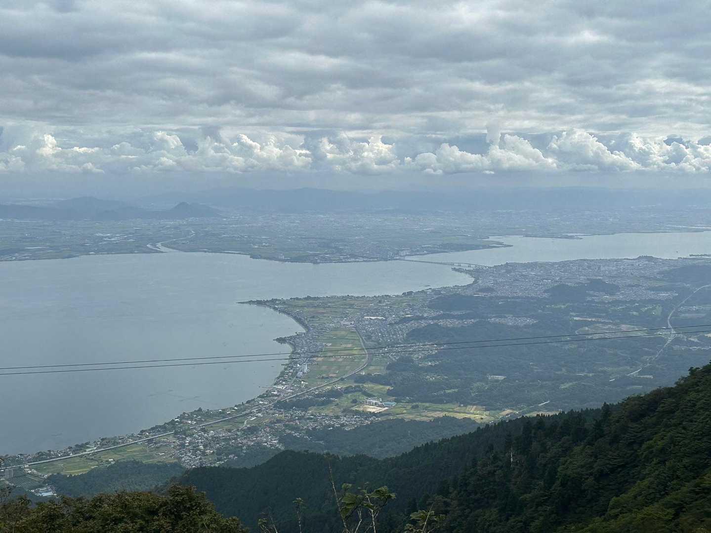 琵琶湖大橋も見えるねー
景色いいねー♪