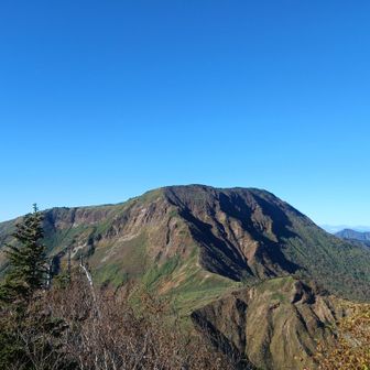 苗場山