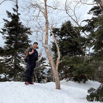 大佐飛山頂写真は道中、何度も顔を合わせた方に撮って頂きました😊有難うございます