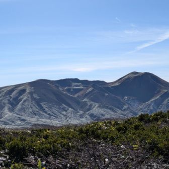 秋田駒ヶ岳も少し近くなってきた😃