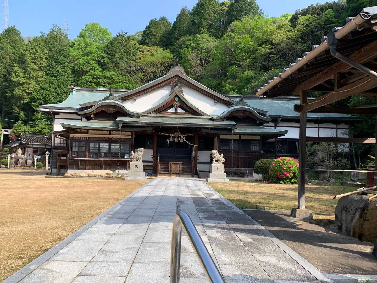 石鎚神社
