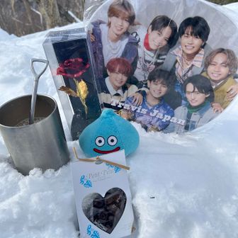 あったかいコーヒー飲みます☕️

ヤンちゃんからのチョコレート、美味しかった！
(まだ食べてなかった笑).