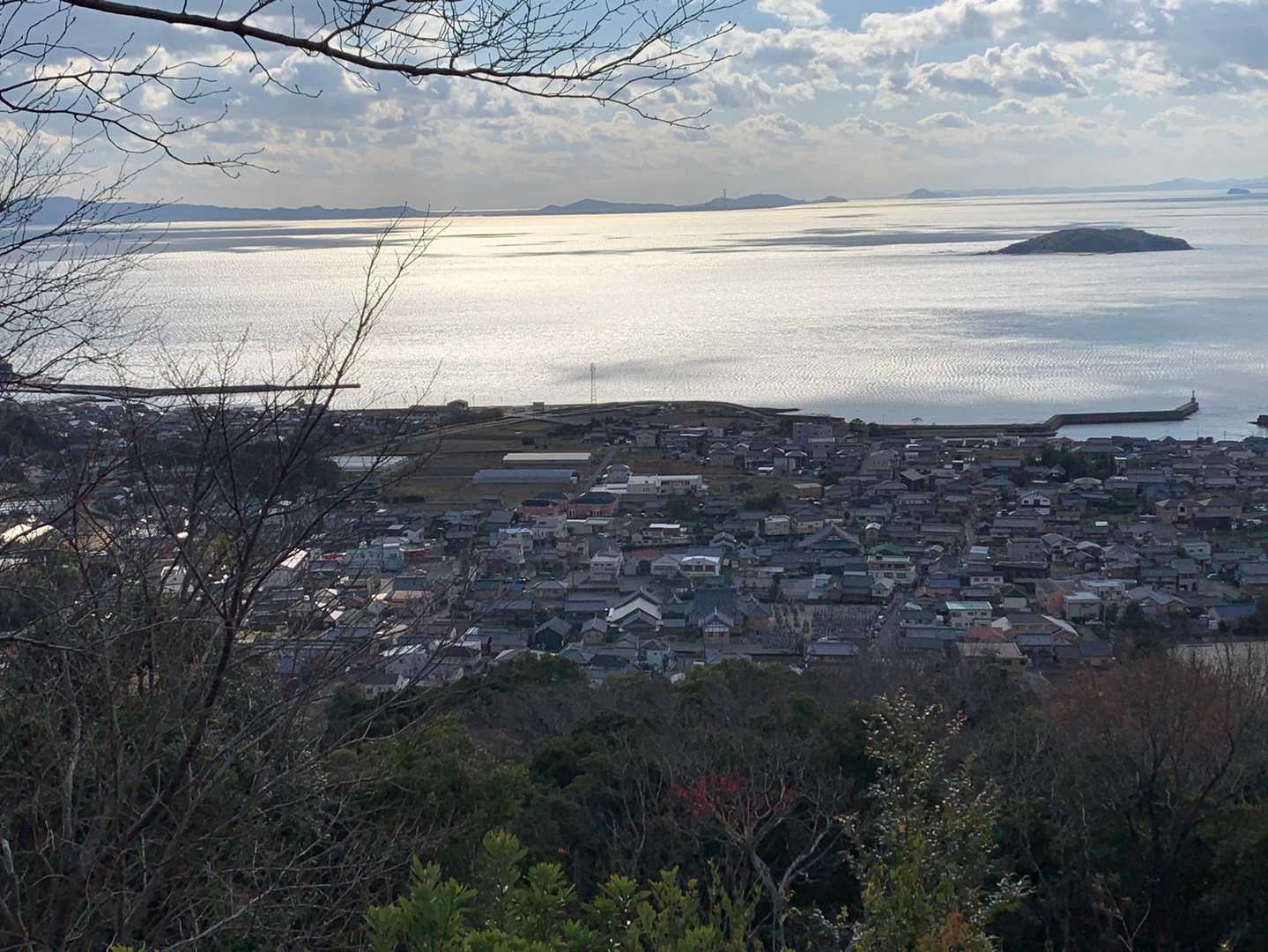 トトロと穴弘法と海
よく考えると統一感のない組み合わせ
