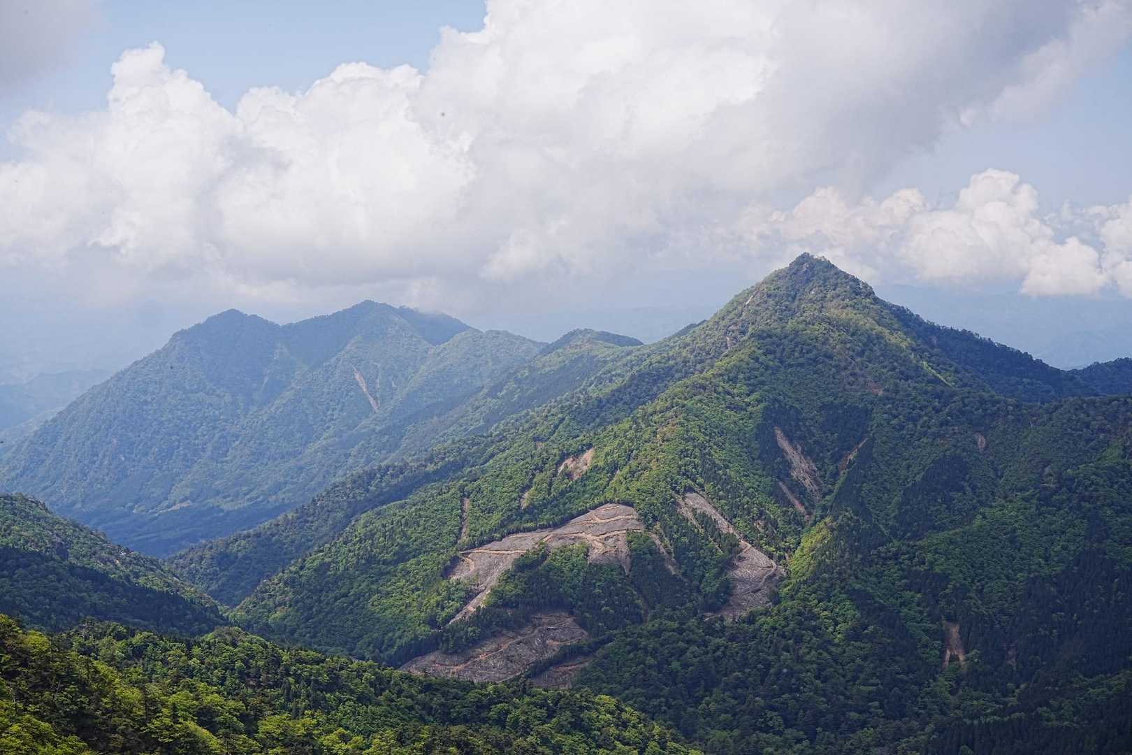 鹿納谷登山口-鹿納山-鹿納の野 周回コースの写真