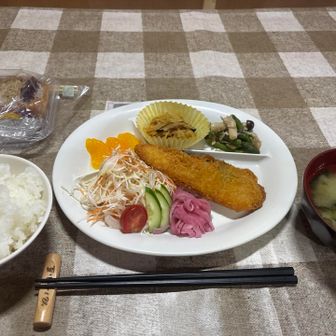 美味しい晩御飯
シソチキンカツでごはんすすむ
安曇野産白米も美味しい