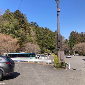 駐車場に帰ってきました。