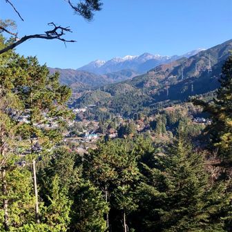 北側には木曽駒、山容が凛々しい。やっぱり木曽側から見ると良い山