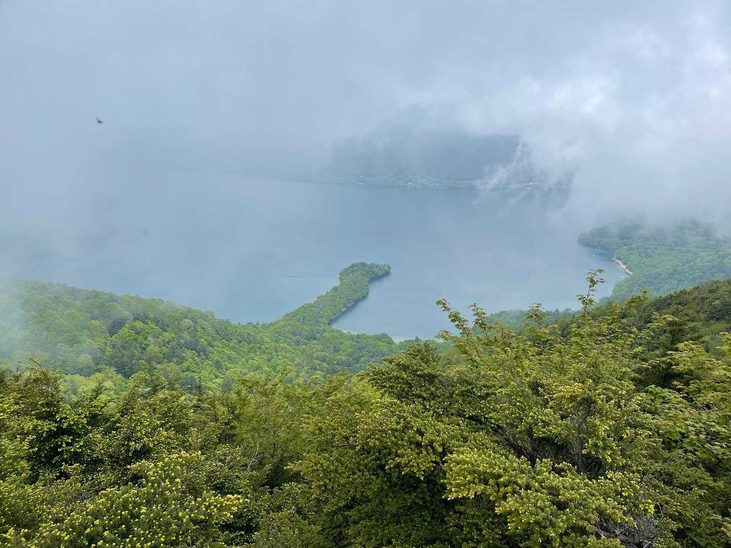 中禅寺湖は見えましたが、男体山は未だ雲の中😶‍🌫️
