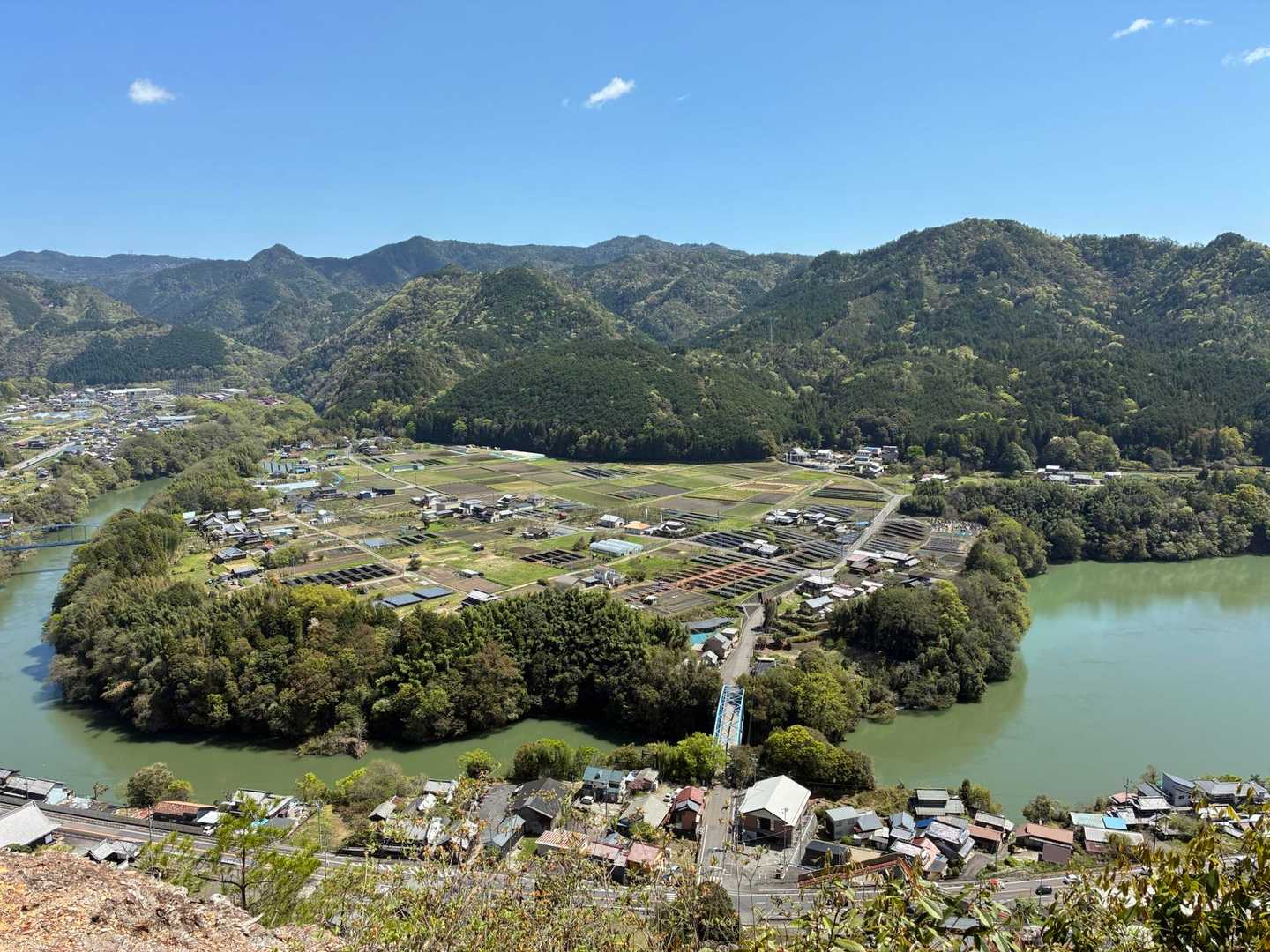 まずは見晴らし岩からの景色①