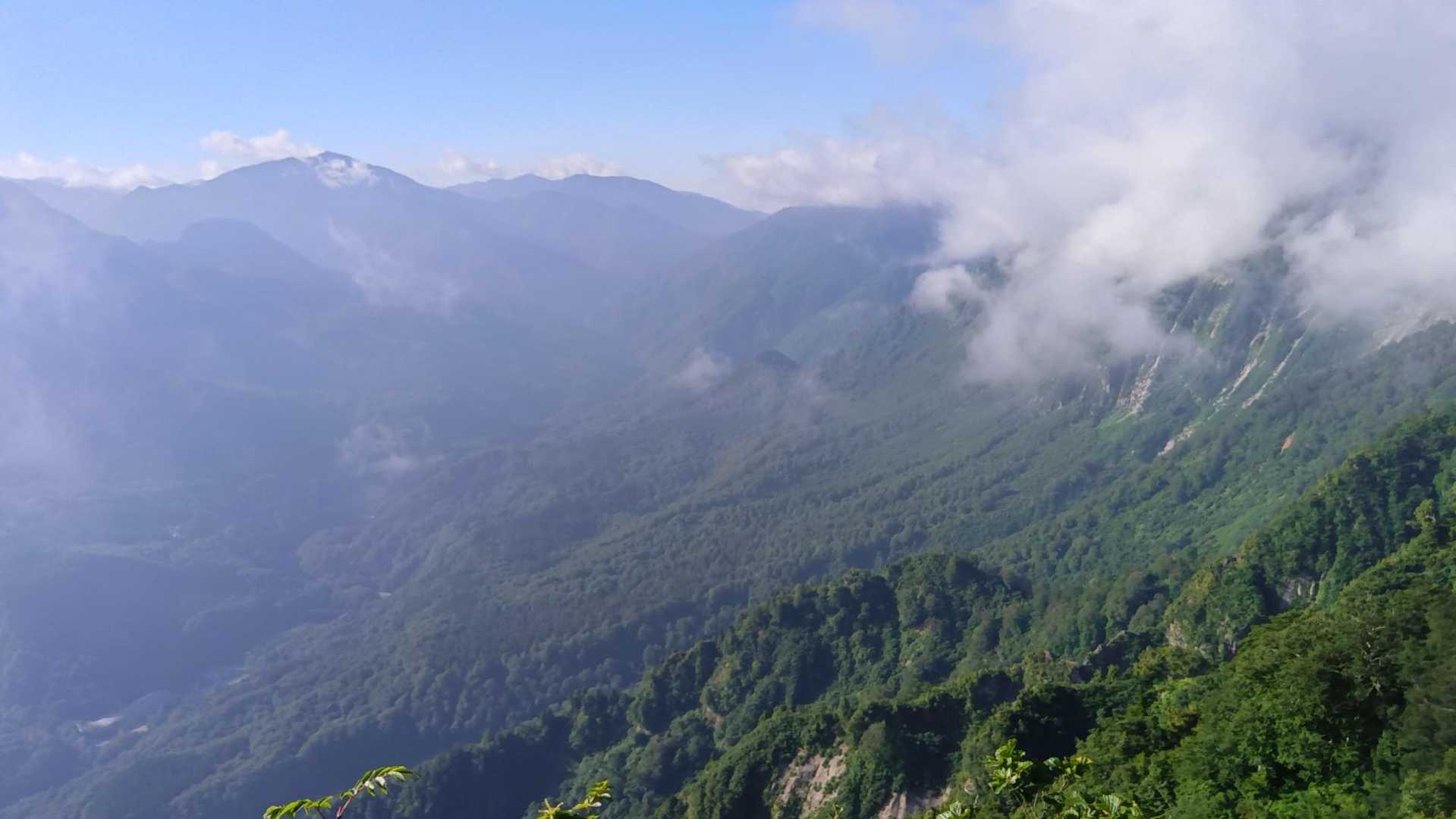 屋敷登山口-赤嵓ノ頭-鳥甲山 往復コースの写真