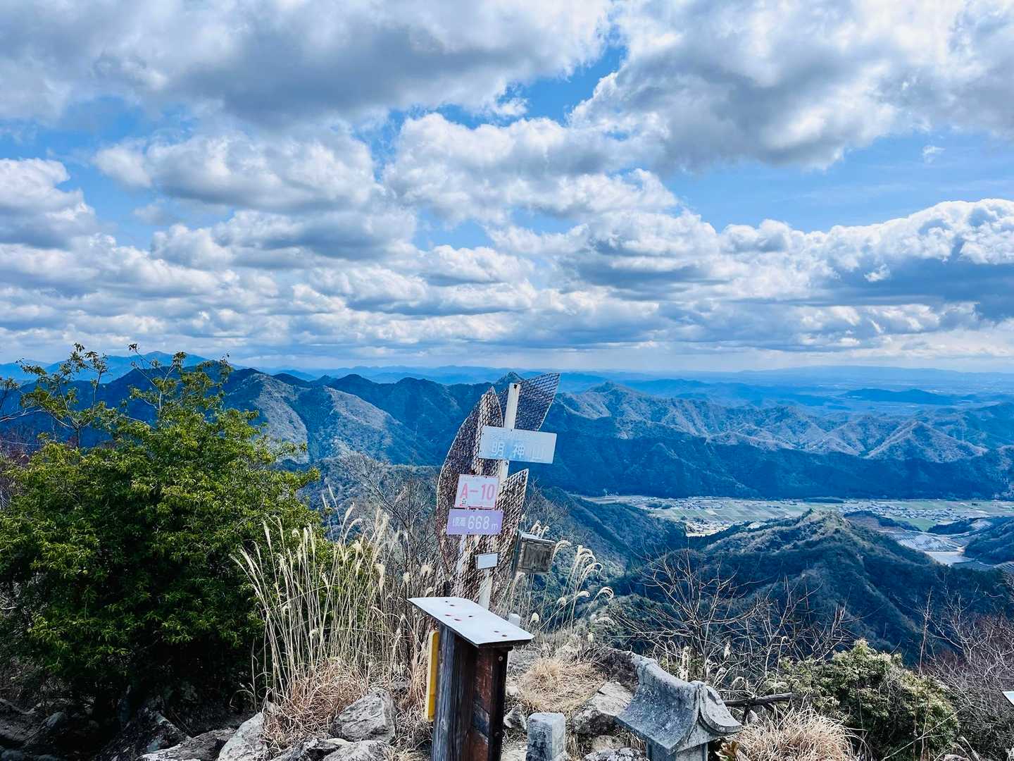 地蔵岳-明神山-大熊の頭-西の丸 周回コースの写真