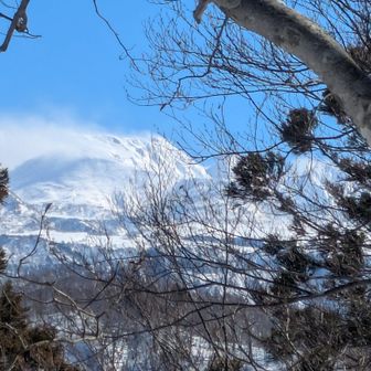 眺望は少し
山頂は暴風🌬️でヤバそう🥶😱