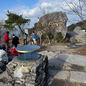 宝満山山頂に到着。