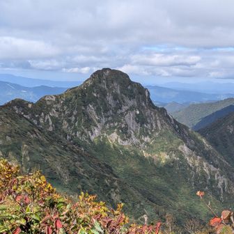 上越のマッターホルンこと大源太山
