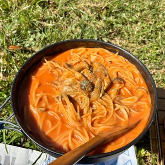 オマールエビのトマトクリームパスタ🍅