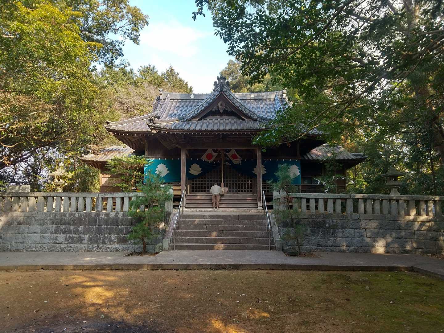 今日訪ねた神社で一番大きな神社です