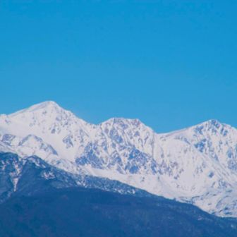 白馬三山。白馬鑓ヶ岳、杓子岳、白馬岳。