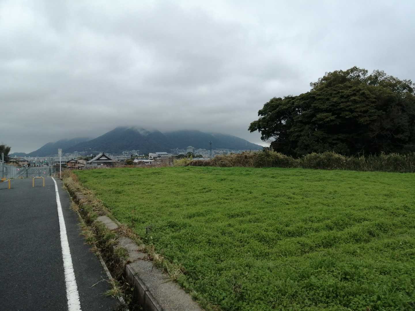 宮山⛰(その１)神社の裏に、昔は山があったのかも。