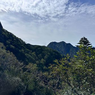 阿弥陀岳見えてきた