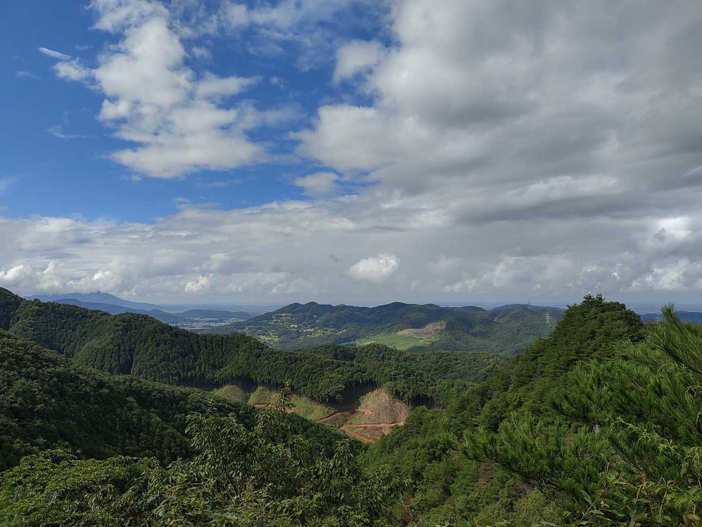大川戸登山口-大川戸鉱泉跡-三登谷山 周回コースの写真