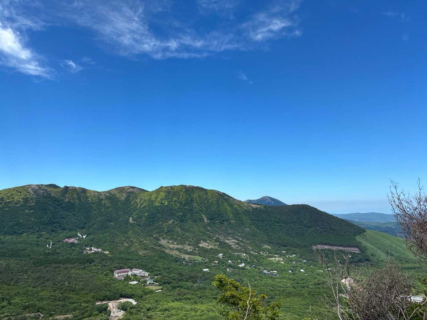 黒岩山方面も絶景〜╰(*´︶`*)╯♡