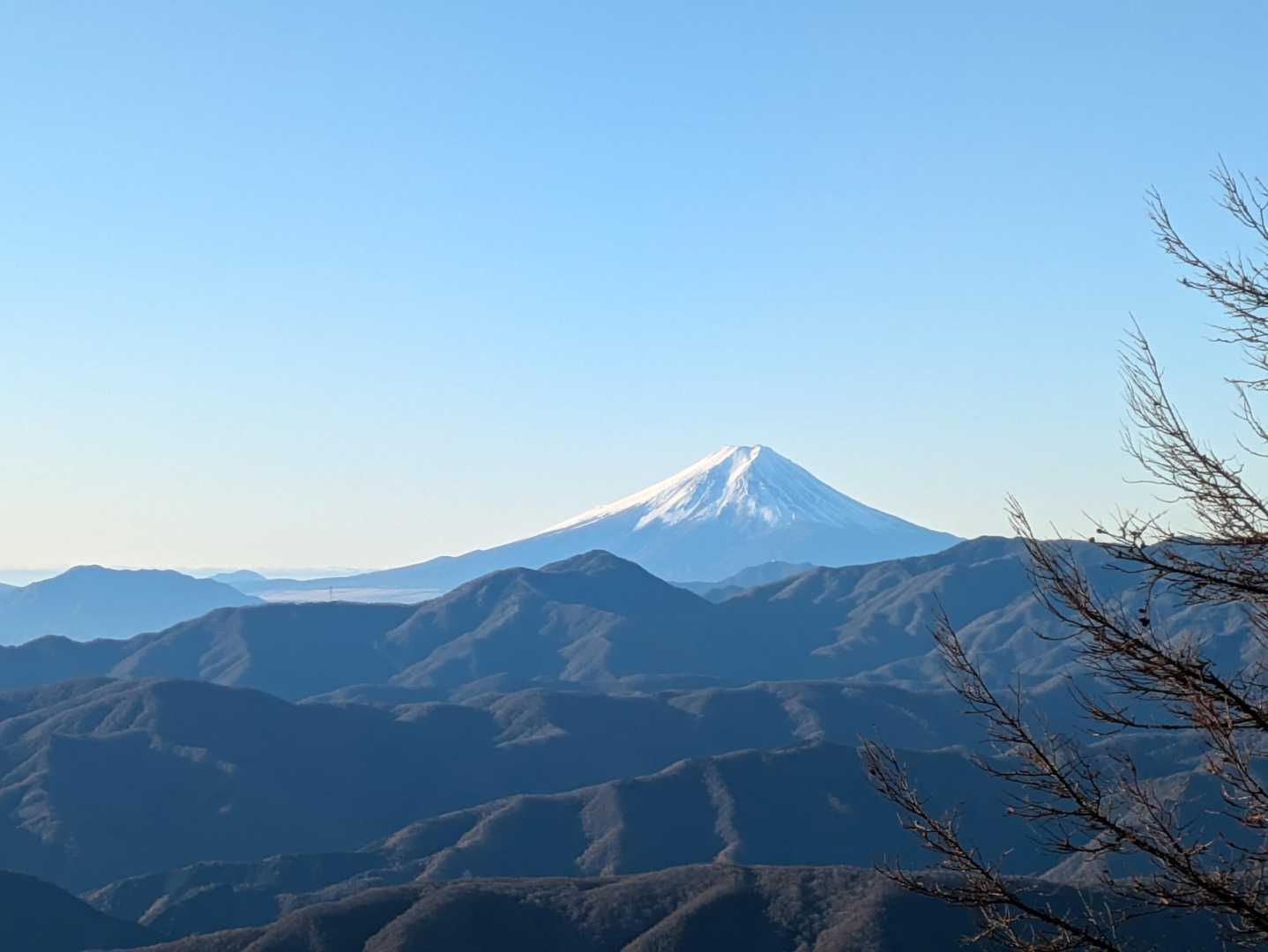 小袖登山口-堂所-七ツ石山-五十人平野営場管理小屋-ヨモギ 縦走コースの写真