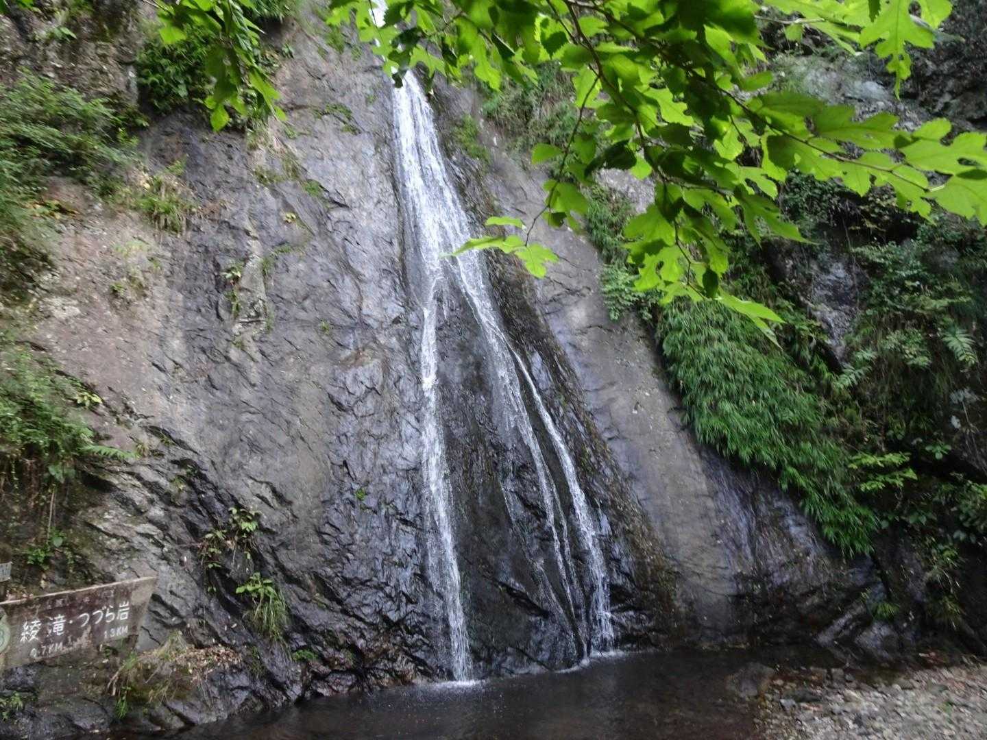 天狗滝は、空梅雨で水量が少ない