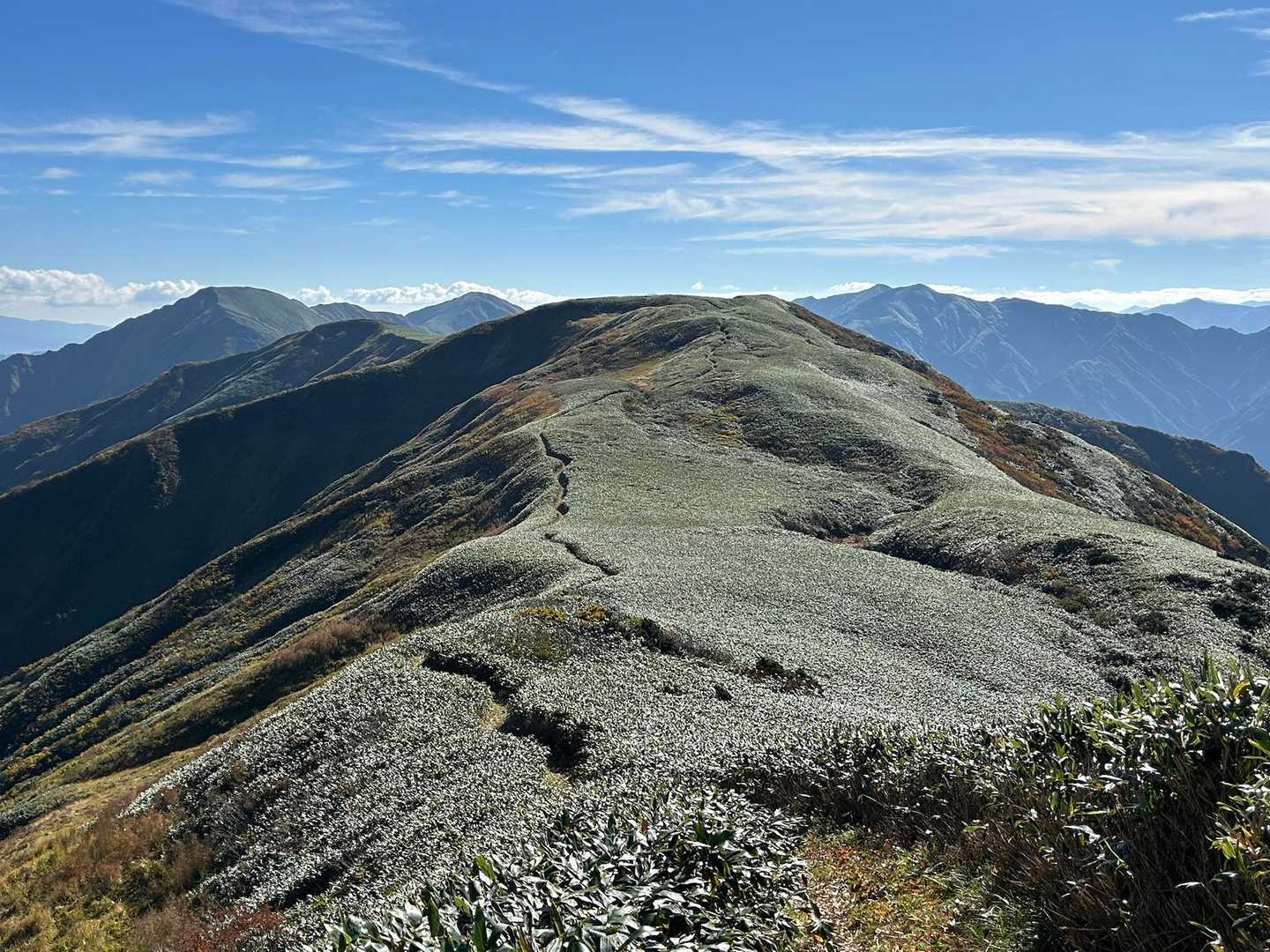 中ノ岳-小兎岳-兎岳-大水上山-丹後山-ジャコ平 周回コースの写真