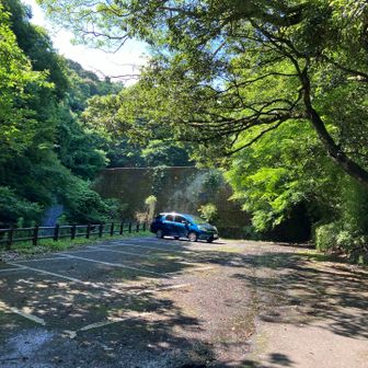発心公園の駐車場からスタート
先客はナシ